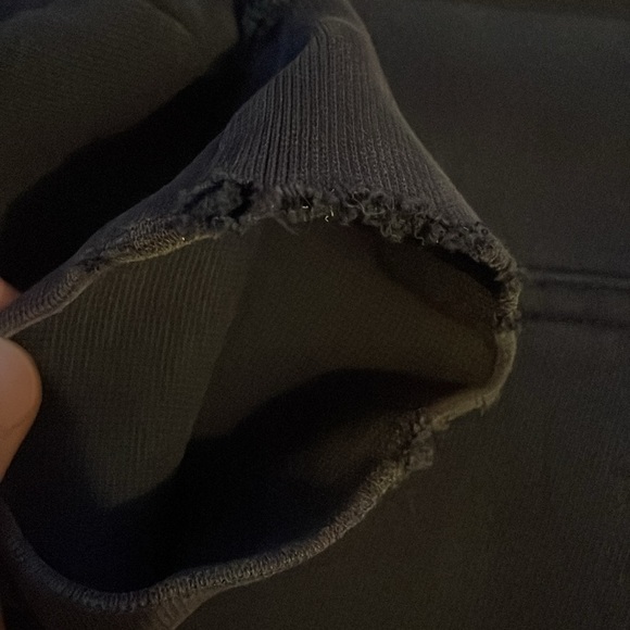 Men’s Obey Sweater - Picture 3 of 5